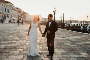 honeymoon photoshoot in venire